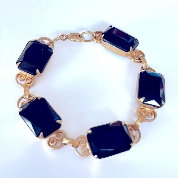 Jet Black Faux Crystal Gold Link Bracelet - Picture 3 of 4